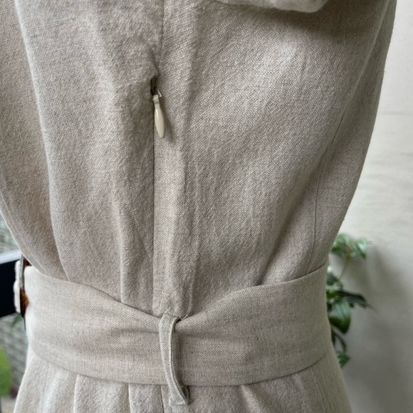 Reserved Mini Belted Dress with Sweetheart Neckline and Puff Sleeves US 8 - Picture 5 of 6